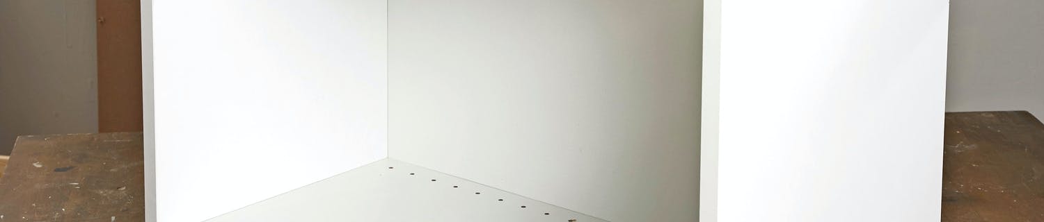 Klik køkkenskabet sammen Fer- og notsystemet er en genial nyskabelse ifølge Gør Det Selvs ekspert.